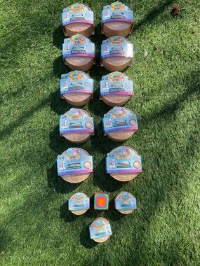 Lot of 10 Viral crazy fun squishy mystery dumplings w/free dumplings & Needoh!!!